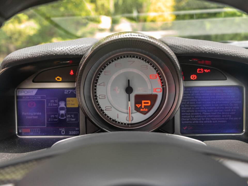 Immagine 14/22 di Ferrari 812 Superfast (2018)