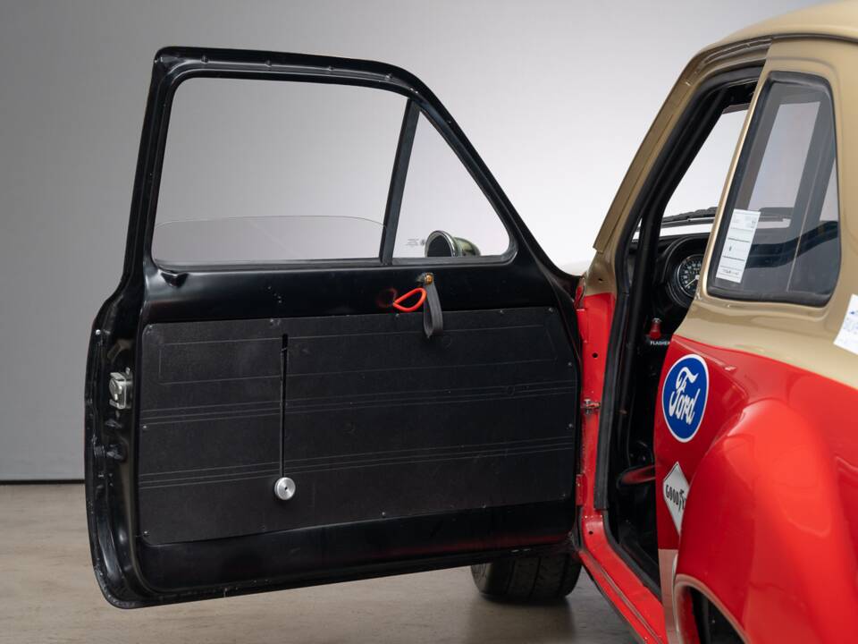Bild 20/43 von Ford Escort RS 1600 (1971)