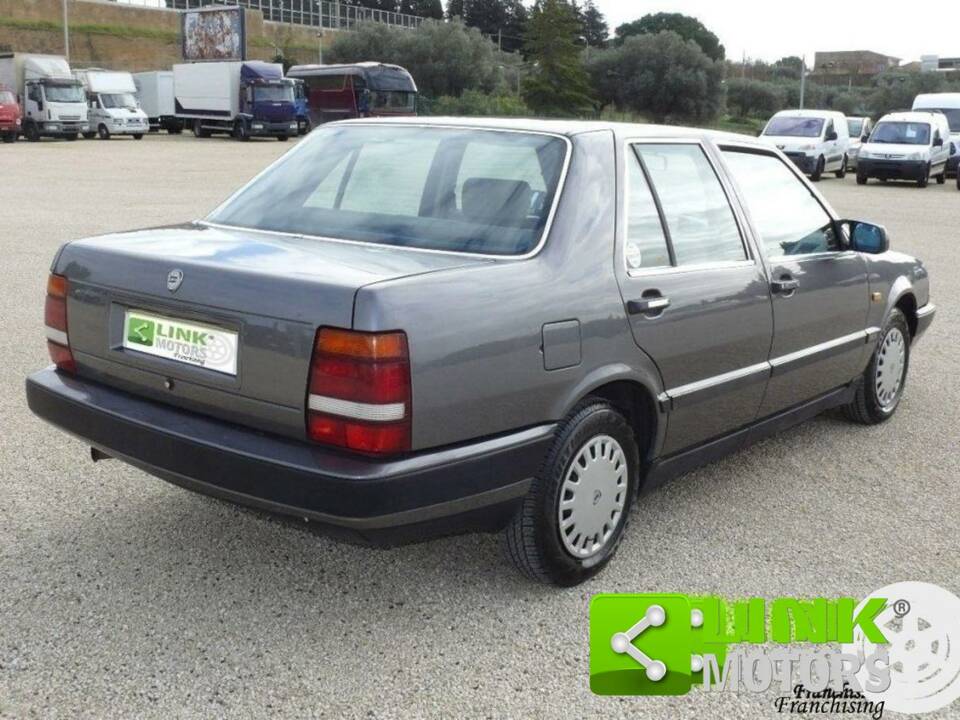 Imagen 6/10 de Lancia Thema I.E. (1990)