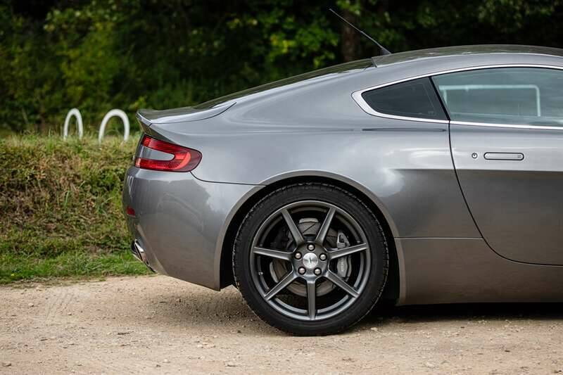 Bild 39/50 von Aston Martin V8 Vantage (2006)