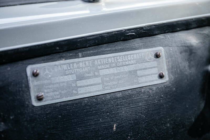 Image 28/46 of Mercedes-Benz 190 SL (1960)