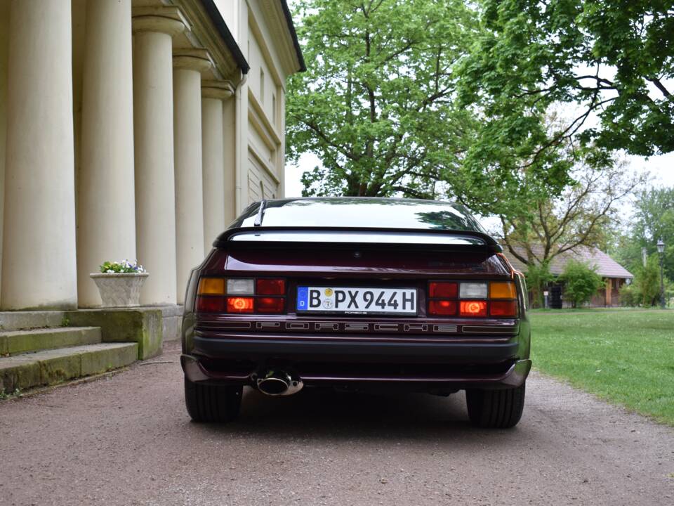 Bild 3/50 von Porsche 944 S2 (1991)