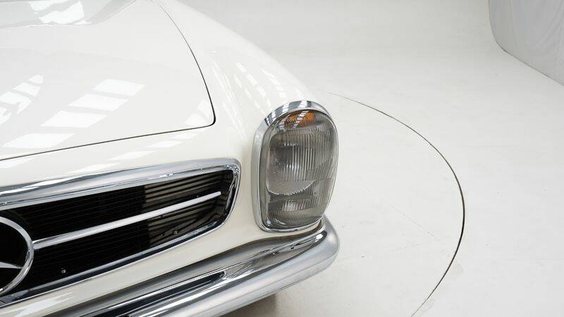 Image 11/15 of Mercedes-Benz 280 SL (1969)