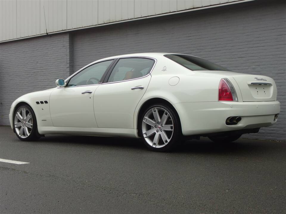 Imagen 4/99 de Maserati Quattroporte 4.2 (2007)