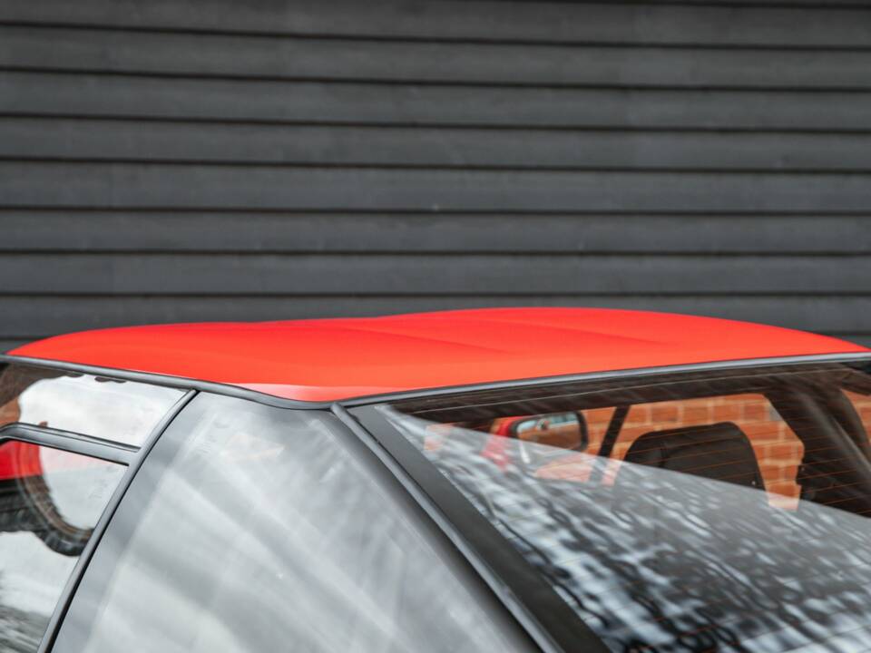 Bild 31/50 von Aston Martin V8 Zagato Vantage (1988)