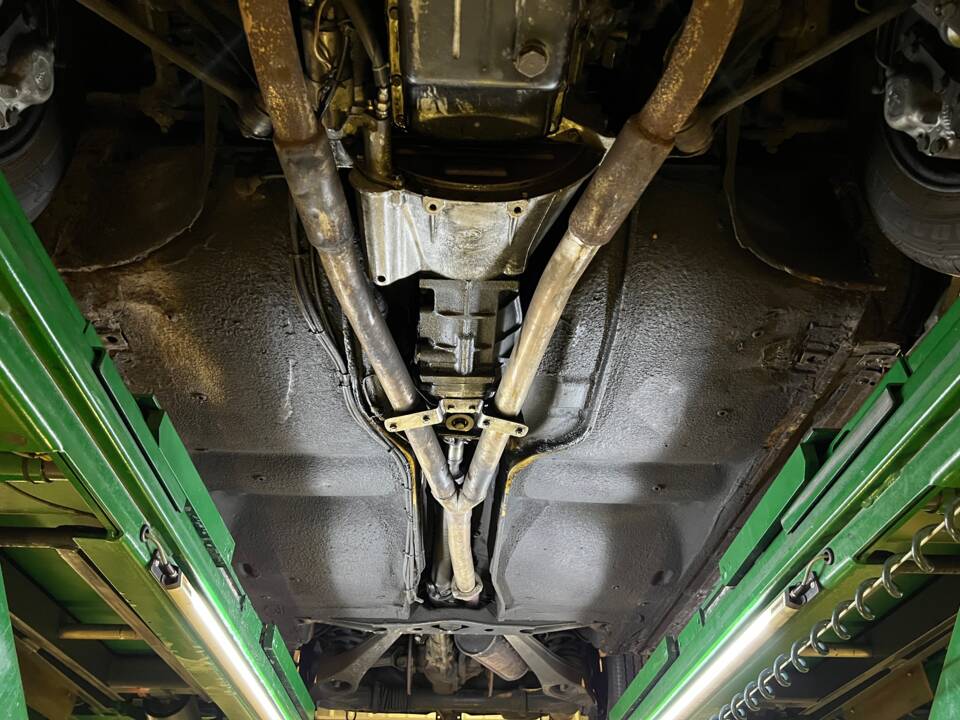 Image 27/28 of Rover 3500 S (1974)