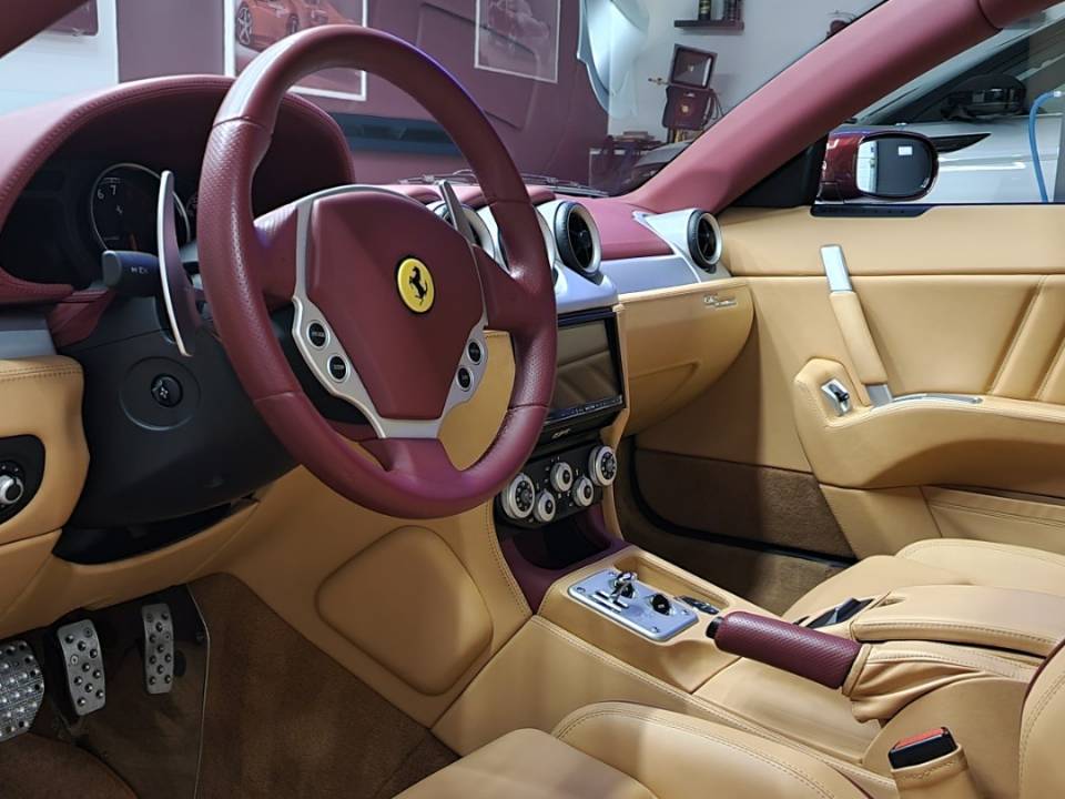Immagine 11/19 di Ferrari 612 Scaglietti (2007)