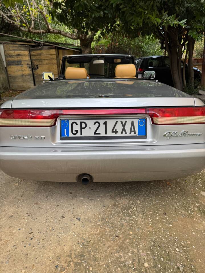 Image 1/14 of Alfa Romeo 2.0 Spider (1992)