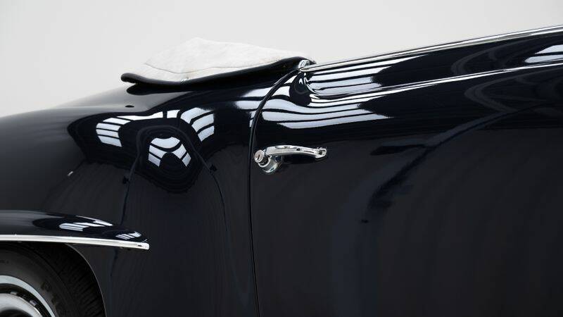 Image 14/15 of Mercedes-Benz 190 SL (1960)