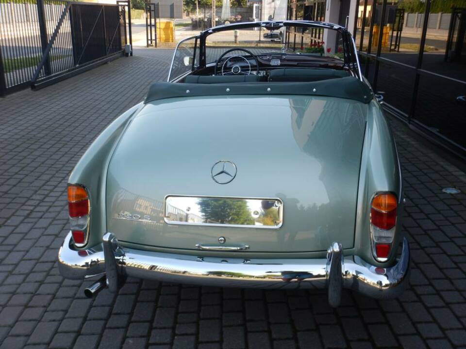 Bild 2/5 von Mercedes-Benz 220 S Cabriolet (1956)