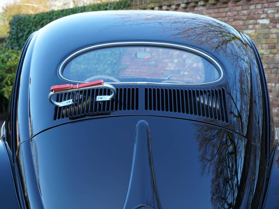 Image 20/50 of Volkswagen Beetle 1200 Standard "Oval" (1955)