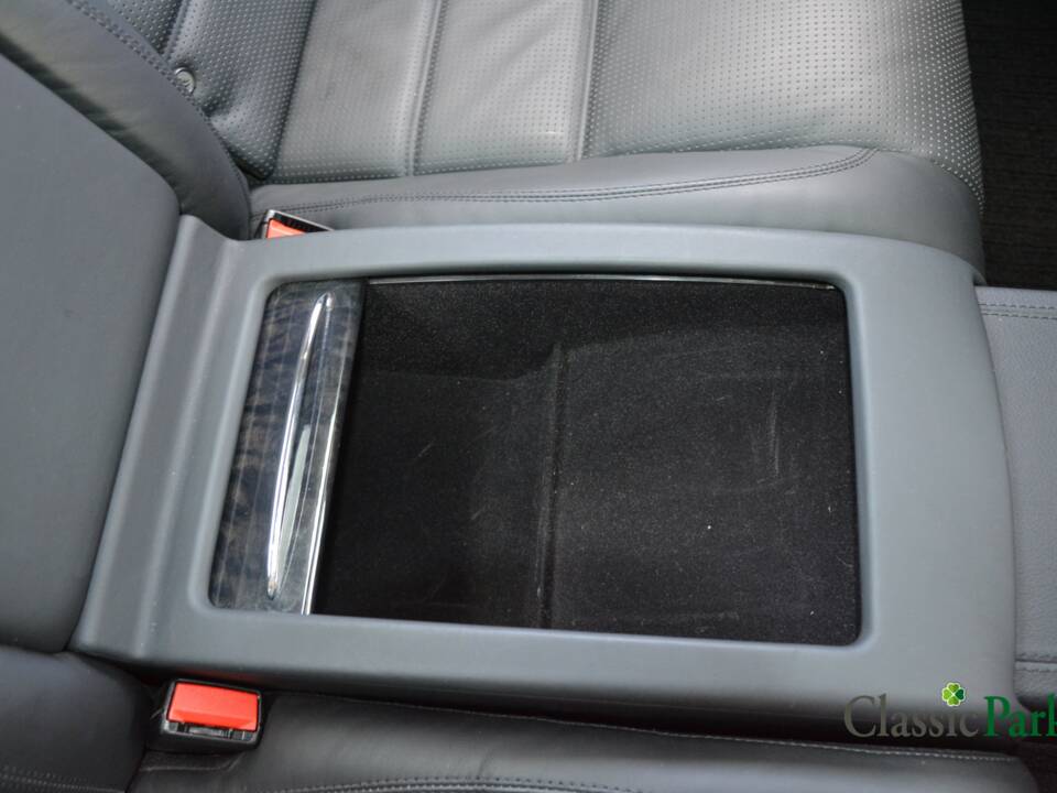 Immagine 32/50 di Mercedes-Benz CL 63 AMG (2007)