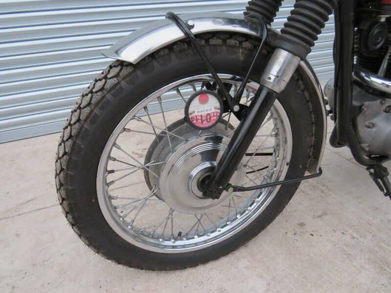 Immagine 32/41 di Triumph TR 6 C Trophy (1969)