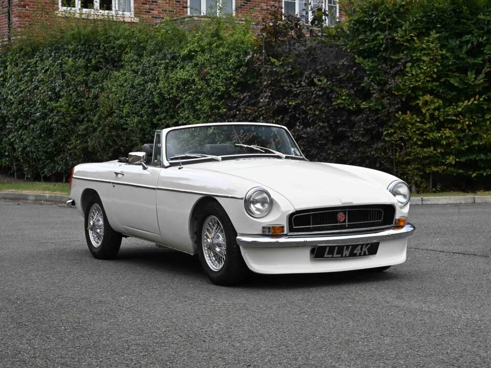 Image 1/50 of MG MGB (1972)