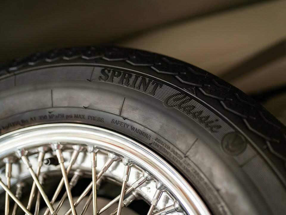 Bild 99/102 von Jaguar E-Type 4.2 (1966)