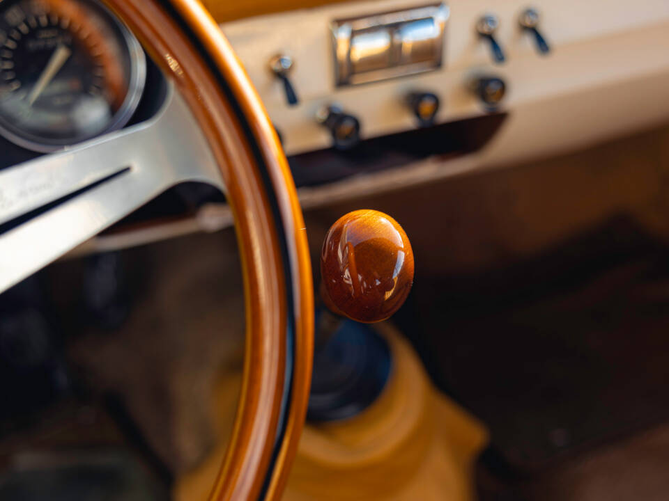 Image 11/13 de Alfa Romeo Giulietta SS (1962)