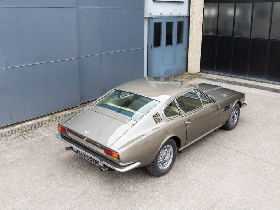 Image 9/16 de Aston Martin DBS Vantage (1968)