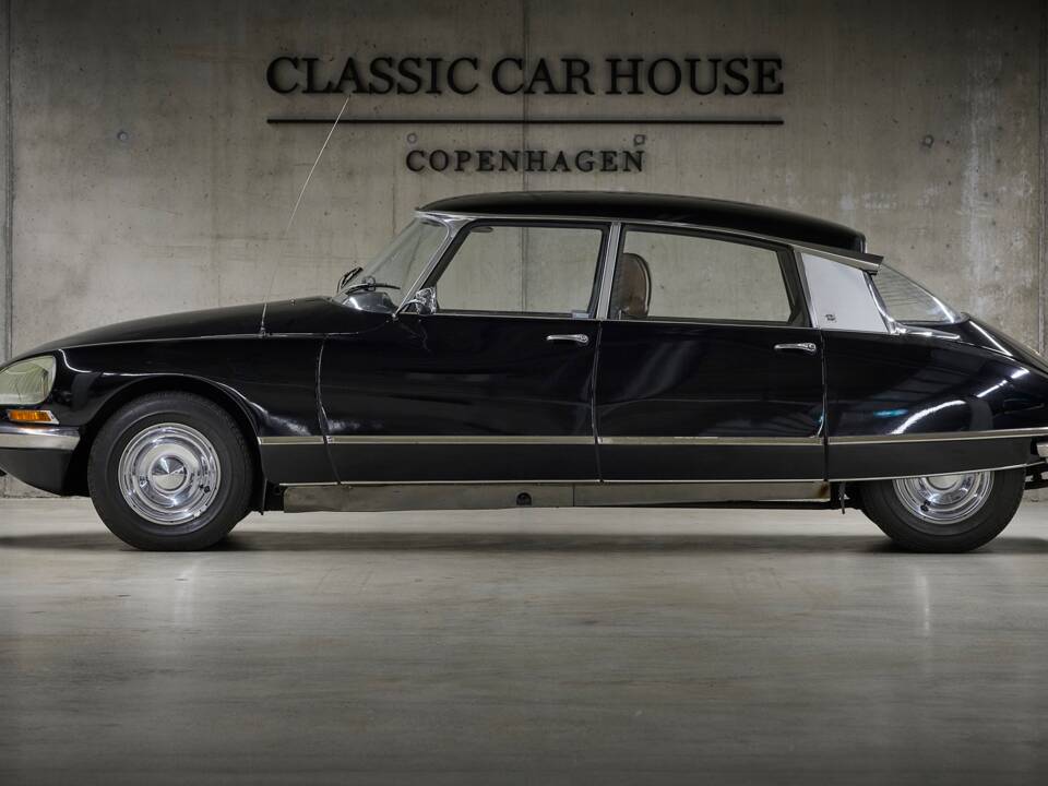 Image 33/98 de Citroën DS 21 Pallas (1971)