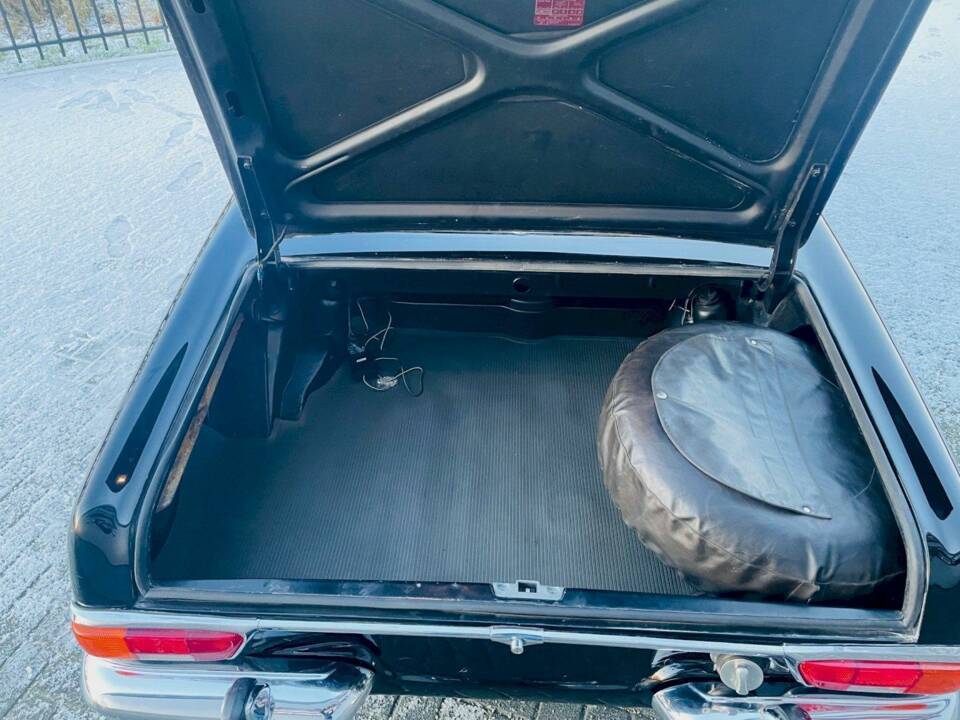 Bild 15/35 von Mercedes-Benz 280 SL (1970)