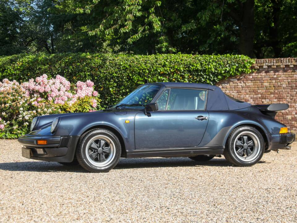 Afbeelding 11/50 van Porsche 911 Turbo 3.3 (1988)