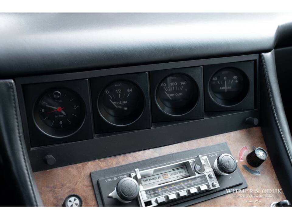 Immagine 16/33 di Ferrari 400i (1981)