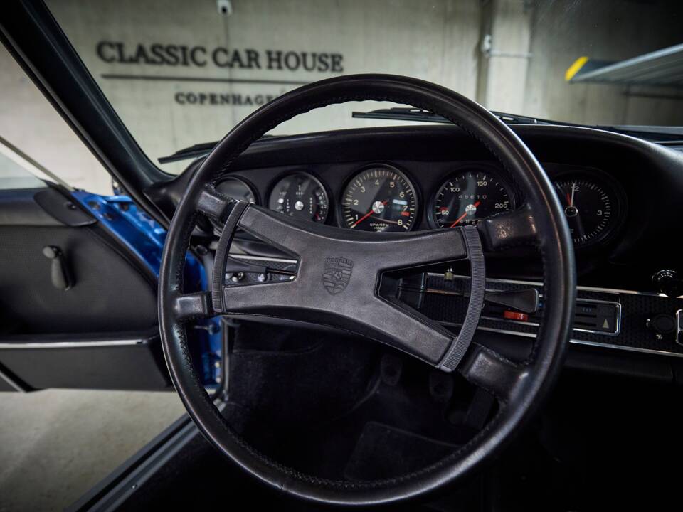 Bild 50/96 von Porsche 911 2.2 S (1970)
