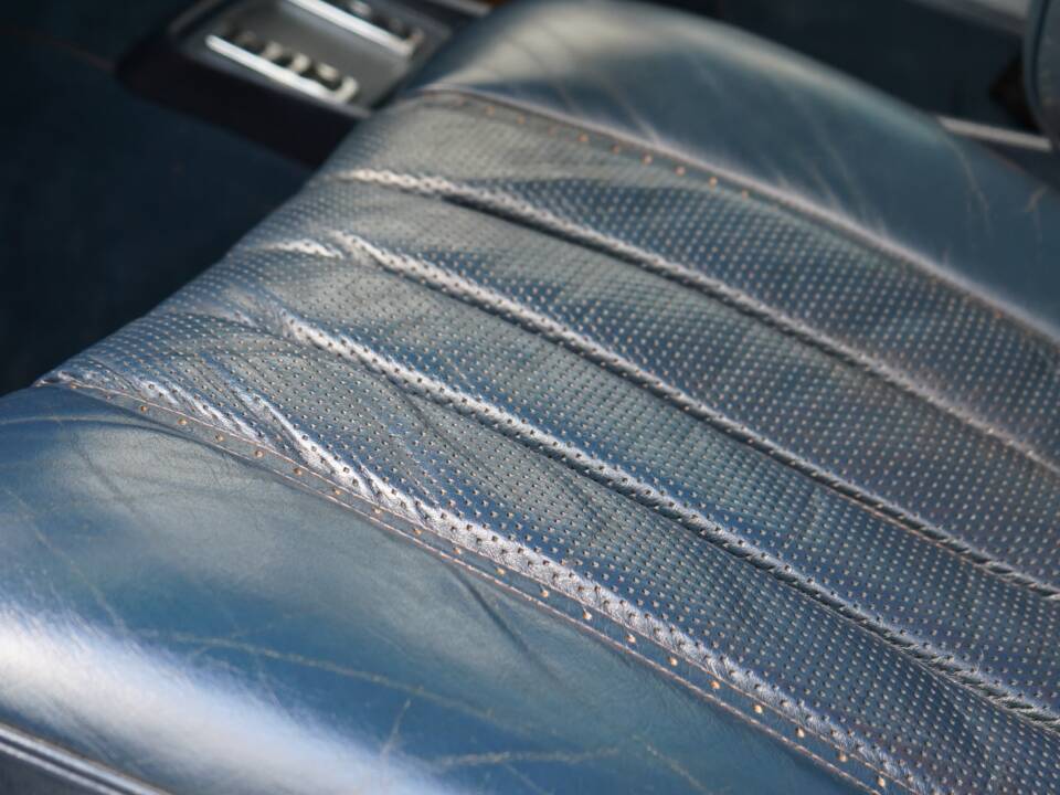 Bild 14/50 von Mercedes-Benz 300 SEL 6.3 (1972)