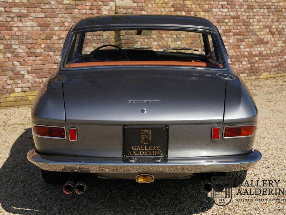Imagen 6/50 de Ferrari 330 GT 2+2 (1965)