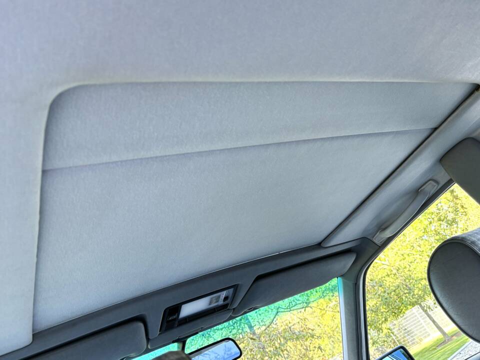 Bild 11/22 von Mercedes-Benz 500 E (1993)