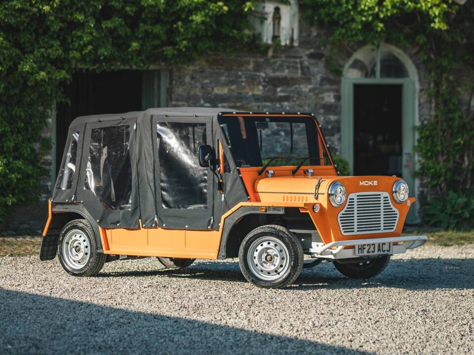 Image 3/50 de Mini Moke electric (2023)