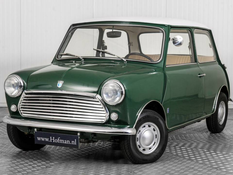 Image 36/50 of Mini 850 (1974)