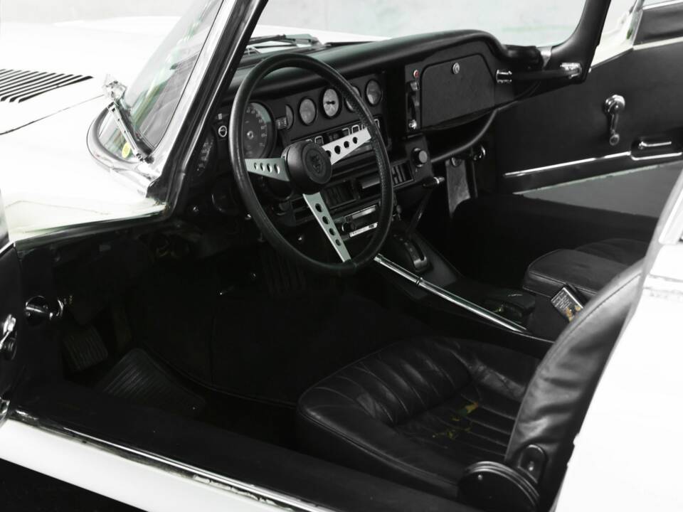 Bild 18/40 von Jaguar E-Type V12 (1972)