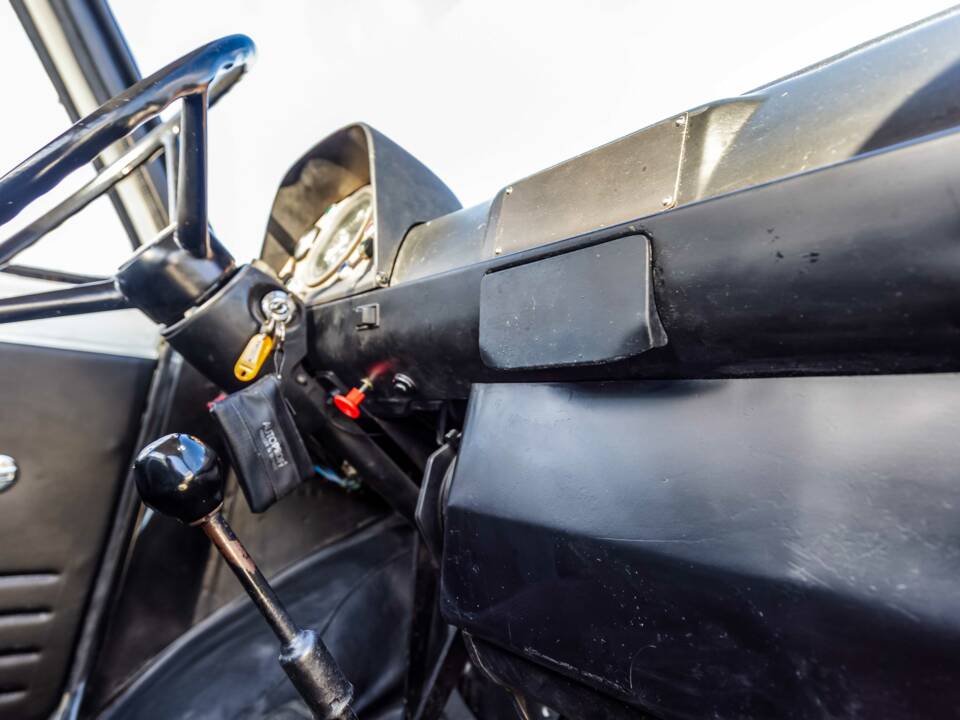 Bild 130/155 von Ford Transit (1975)