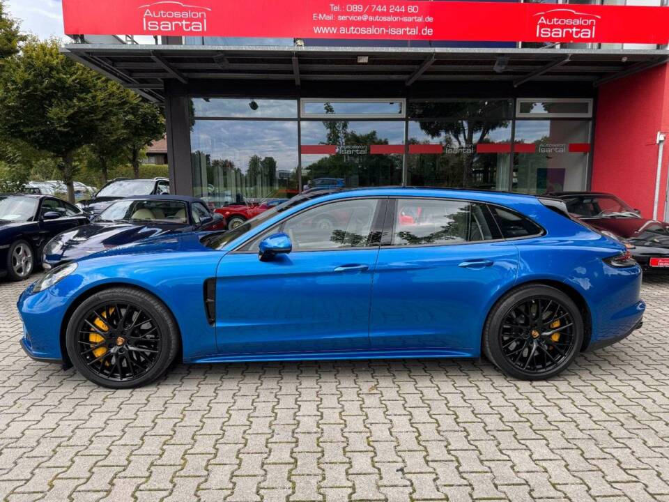 Bild 2/20 von Porsche Panamera Turbo Sport Turismo (2019)