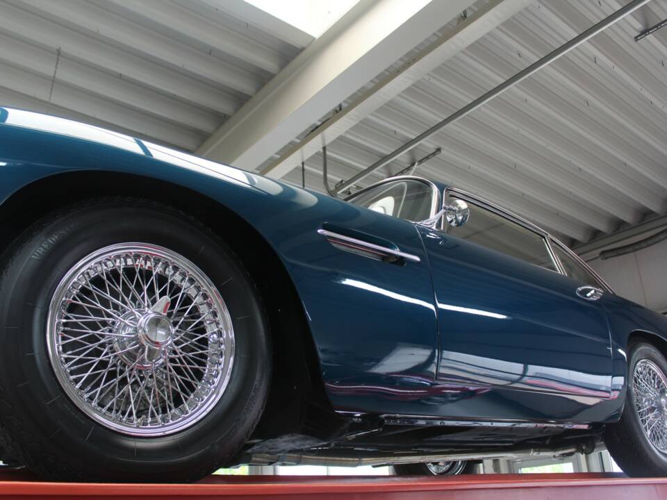 Imagen 11/50 de Aston Martin DB 4 Vantage (1962)