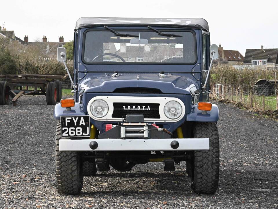 Image 8/50 de Toyota Land Cruiser FJ 40 (1970)