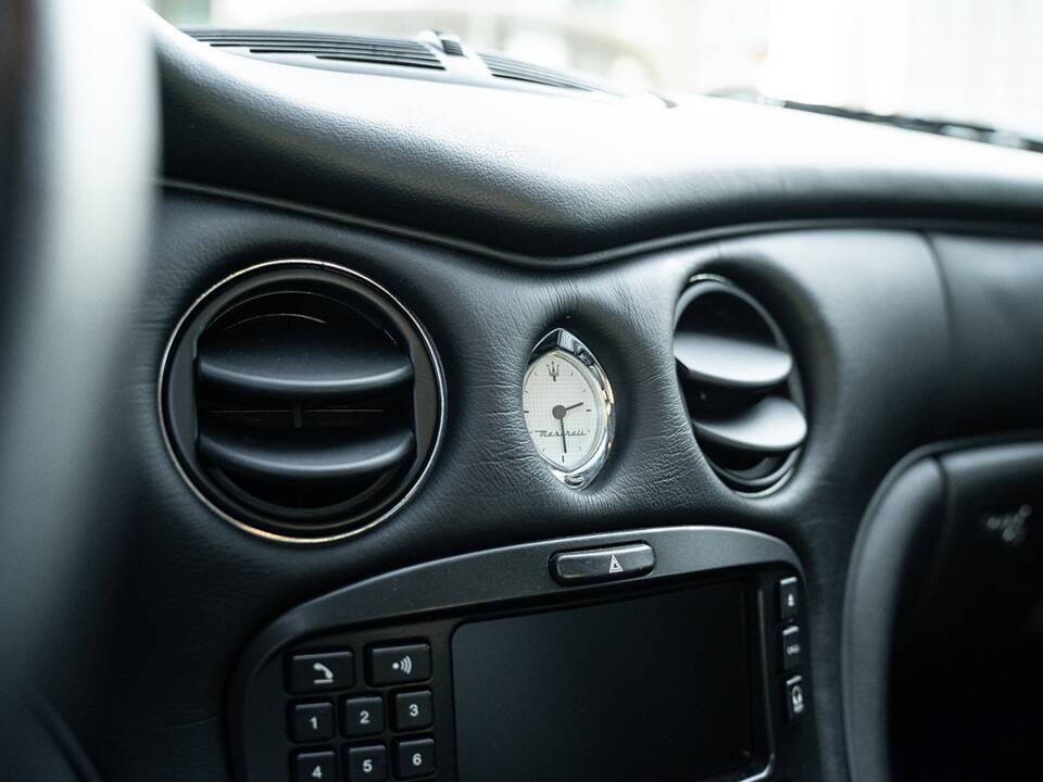 Bild 42/48 von Maserati 4200 (2004)