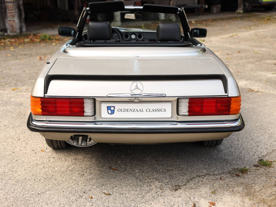 Image 49/54 de Mercedes-Benz 300 SL (1985)