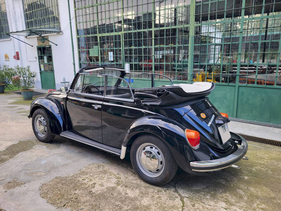 Immagine 28/47 di Volkswagen Käfer 1303 (1974)