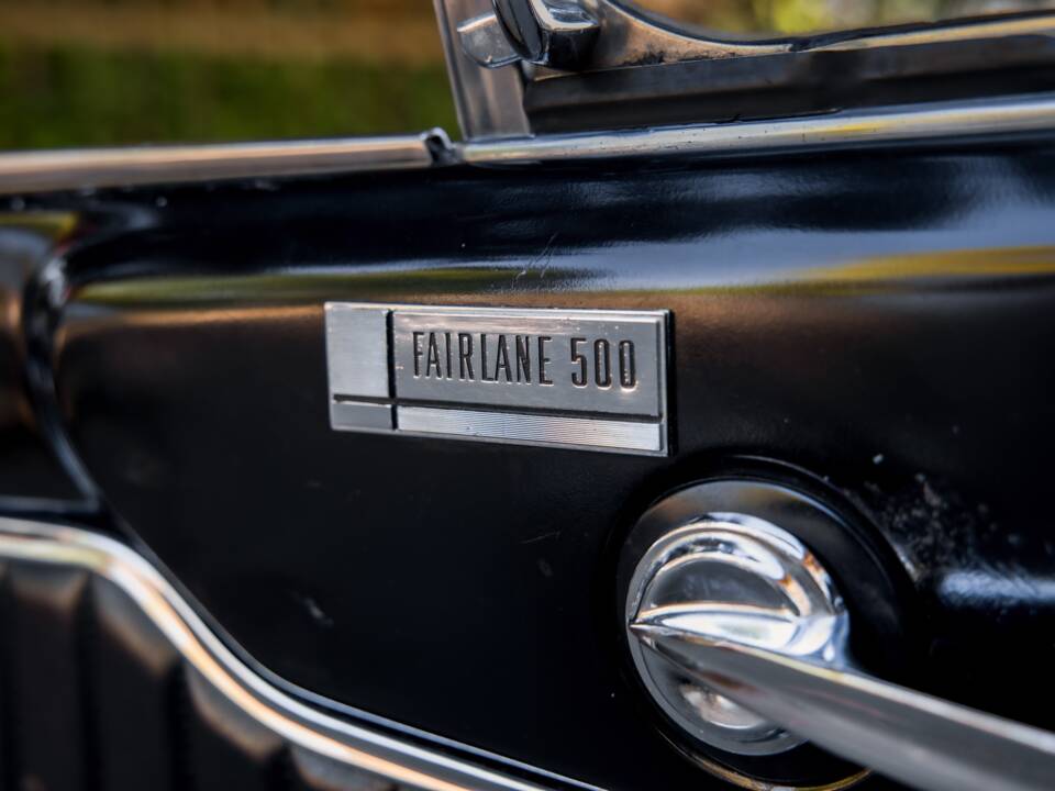 Bild 54/89 von Ford Fairlane 500 (1963)