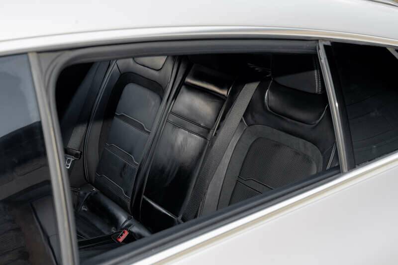 Image 42/50 of Mercedes-AMG GT 43 (2020)