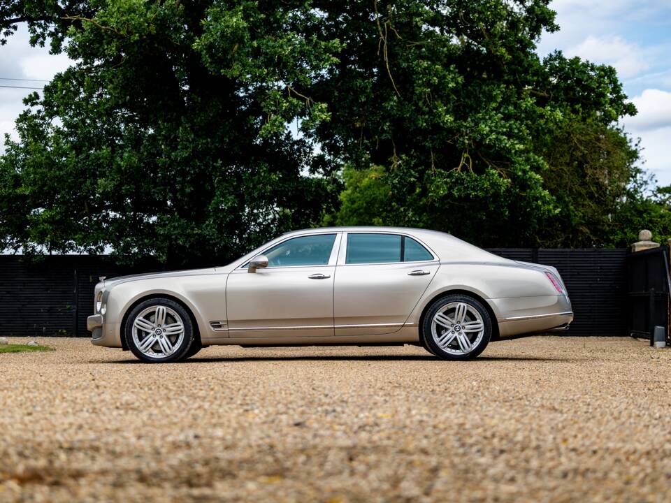 Bild 11/50 von Bentley Mulsanne (2011)