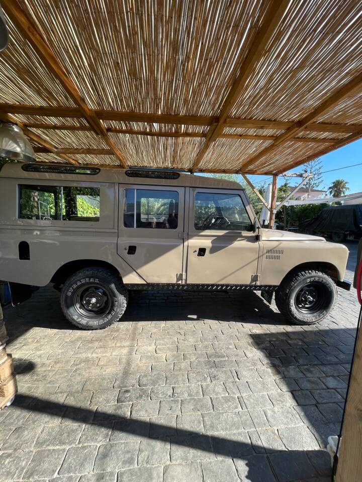 Imagen 2/14 de Land Rover 109 (1984)