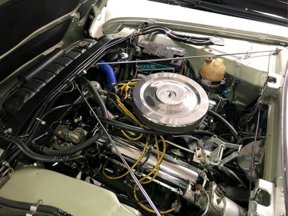 Bild 13/15 von Lincoln Continental Mk V Convertible (1960)