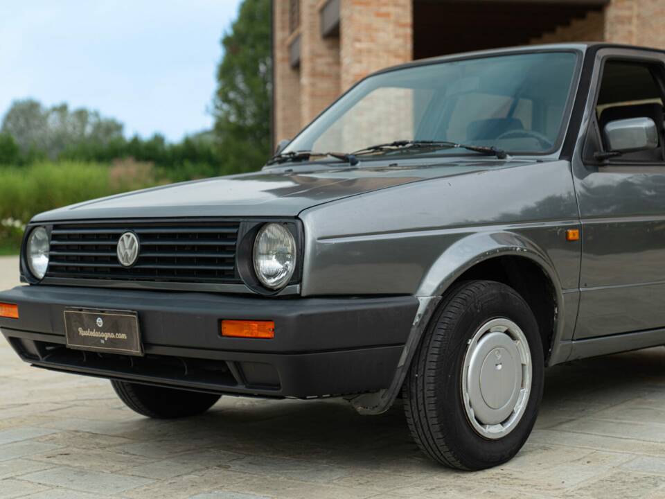 Afbeelding 13/45 van Volkswagen Golf Mk II 1.6 (1983)