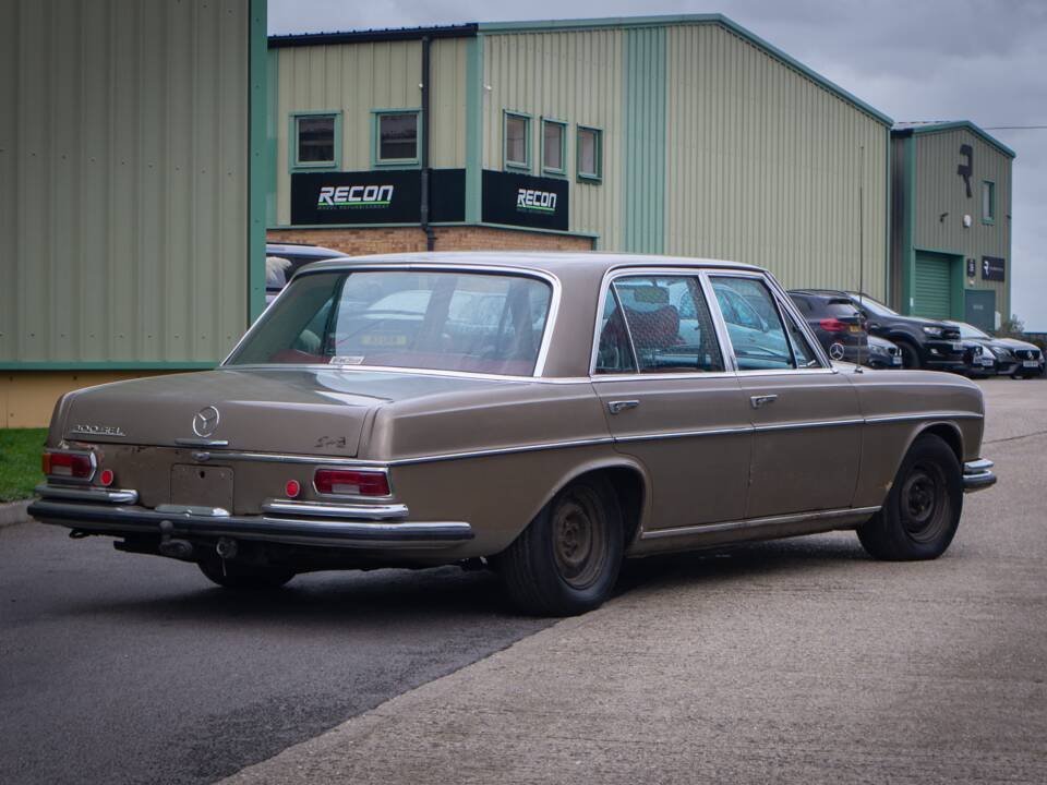 Bild 5/36 von Mercedes-Benz 300 SEL 6.3 (1969)