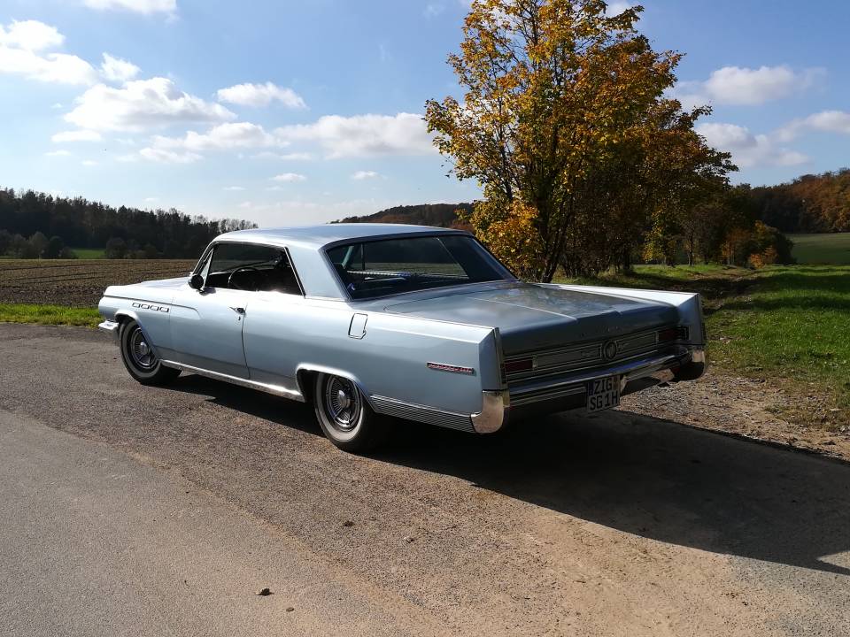 Bild 2/53 von Buick Electra 225 Hardtop (1963)