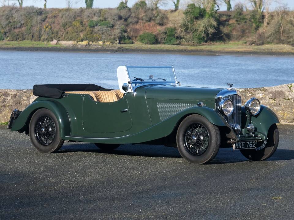 Image 1/37 of Bentley 3 Litre Vanden Plas (1934)