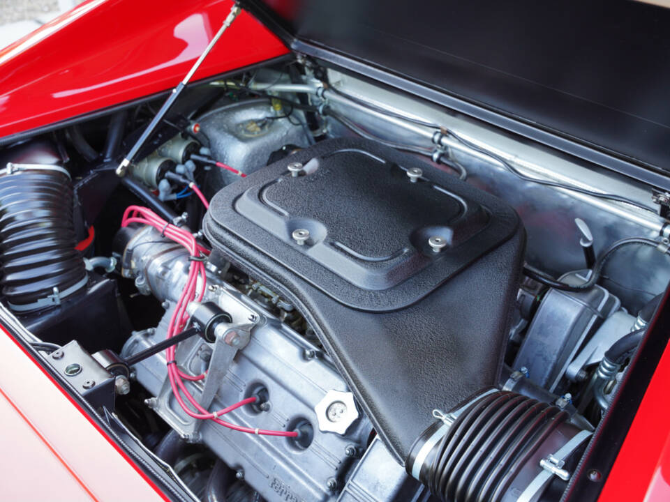 Image 27/50 of Ferrari Dino 308 GT4 (1976)