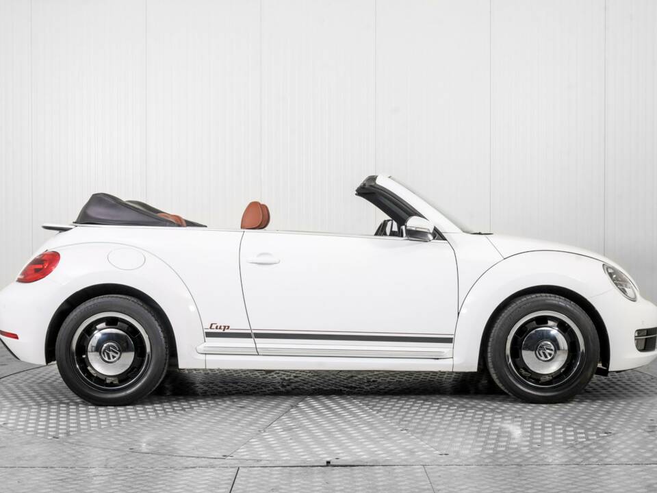 Imagen 10/50 de Volkswagen Beetle 1.2 TSI (2014)
